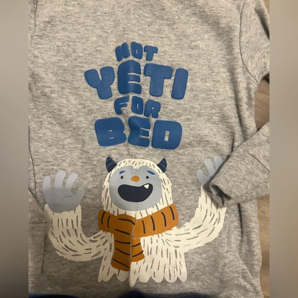 Carter's Gray and Blue Graphic Yeti Pajama Set
